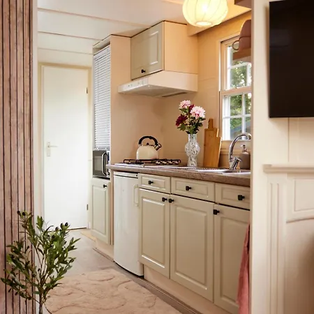Apartment 4p Modern Veluwe - Private Sauna Bbq & Airco - *